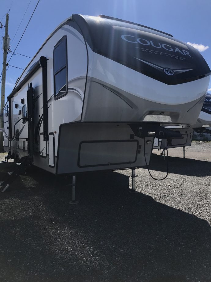32 BHS COUGAR IN STOCK